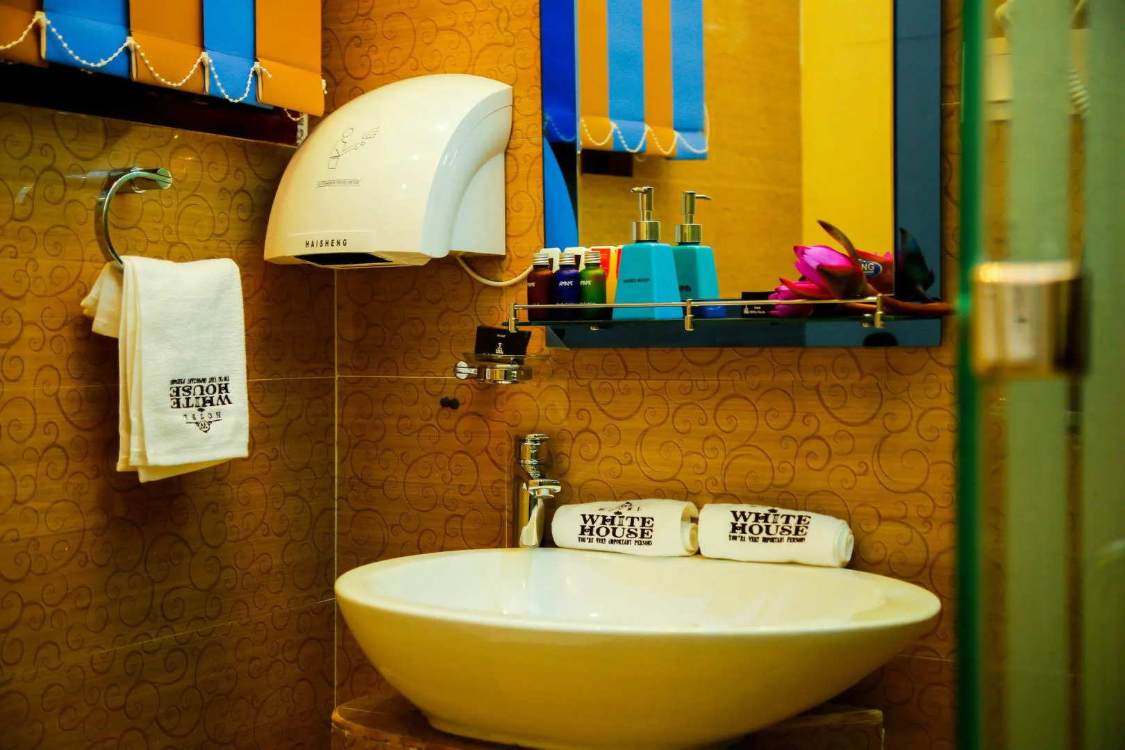 Отель White House