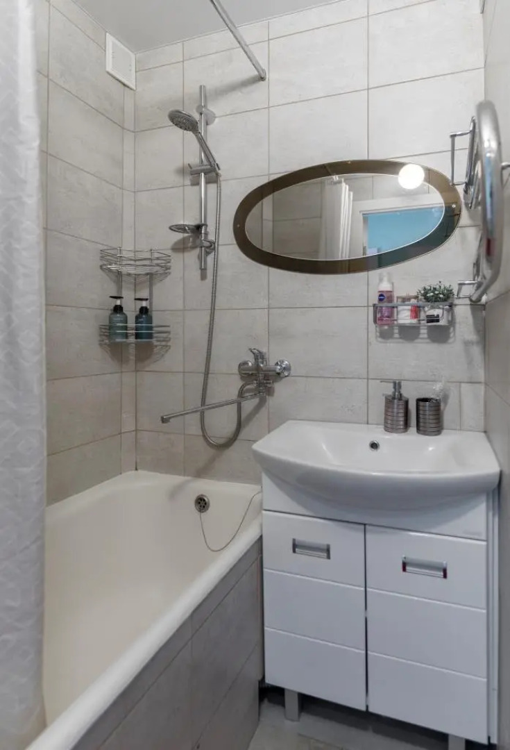 Квартира Кант за Окном