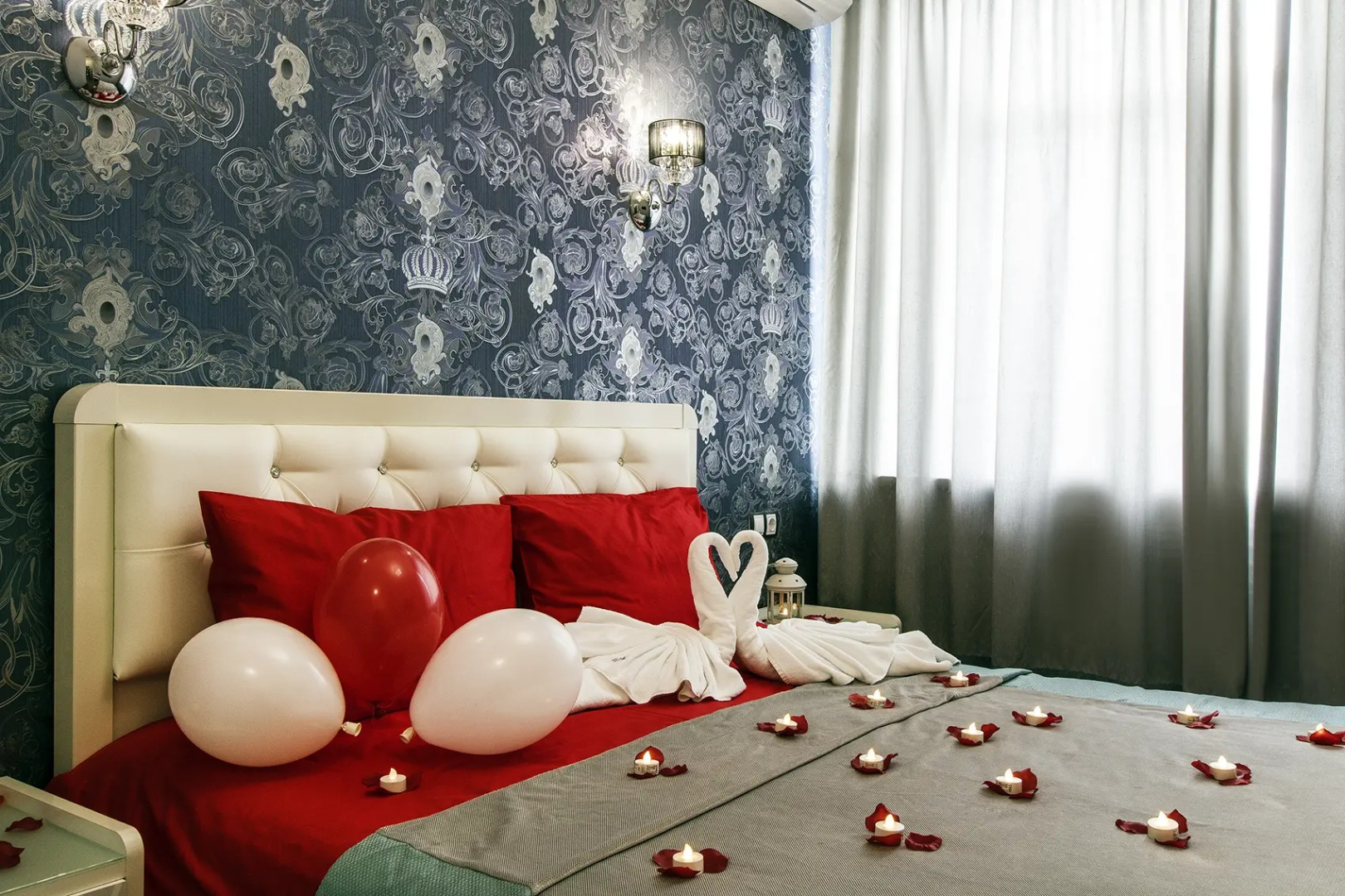 Отель Корона