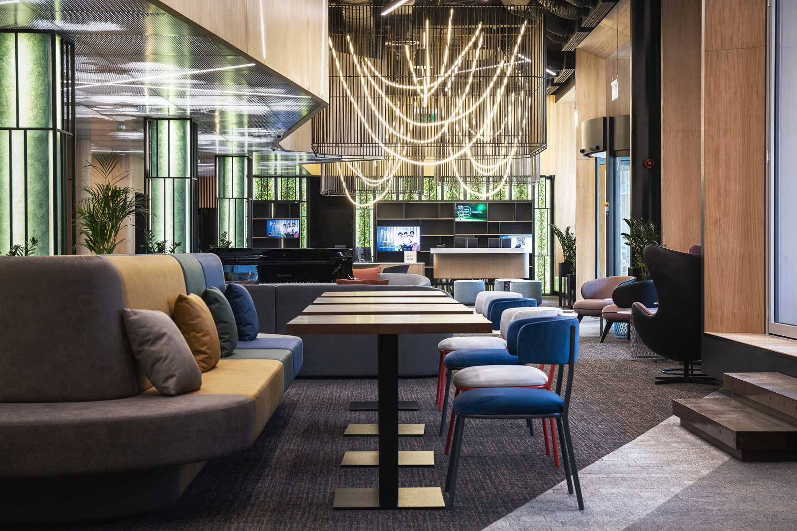 Novotel Living Алматы Жетысу