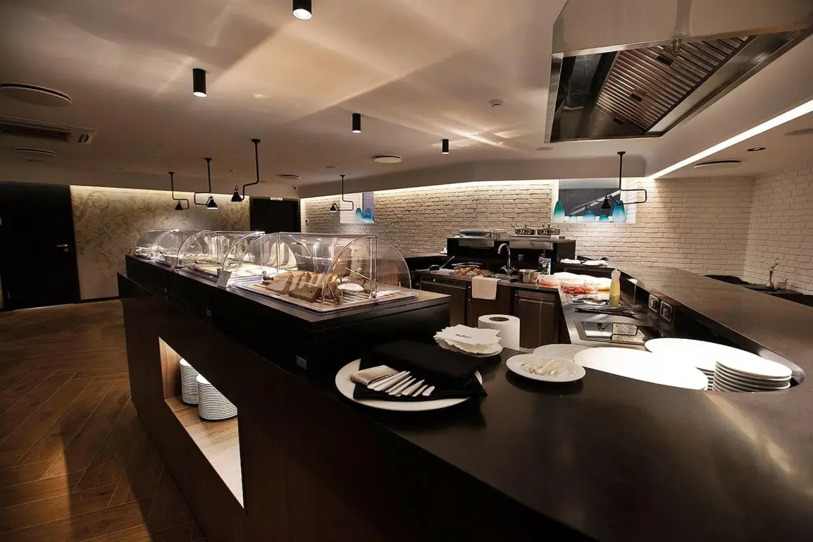 Гостиница Двор Подзноева — Корпус Студии и Апартаменты