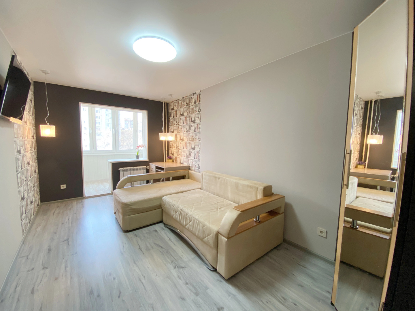 Апартаменты на Русской 15