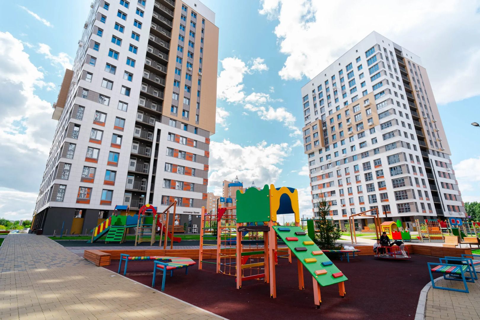 Апартаменты Студия в самом центре левого берега Иртыша