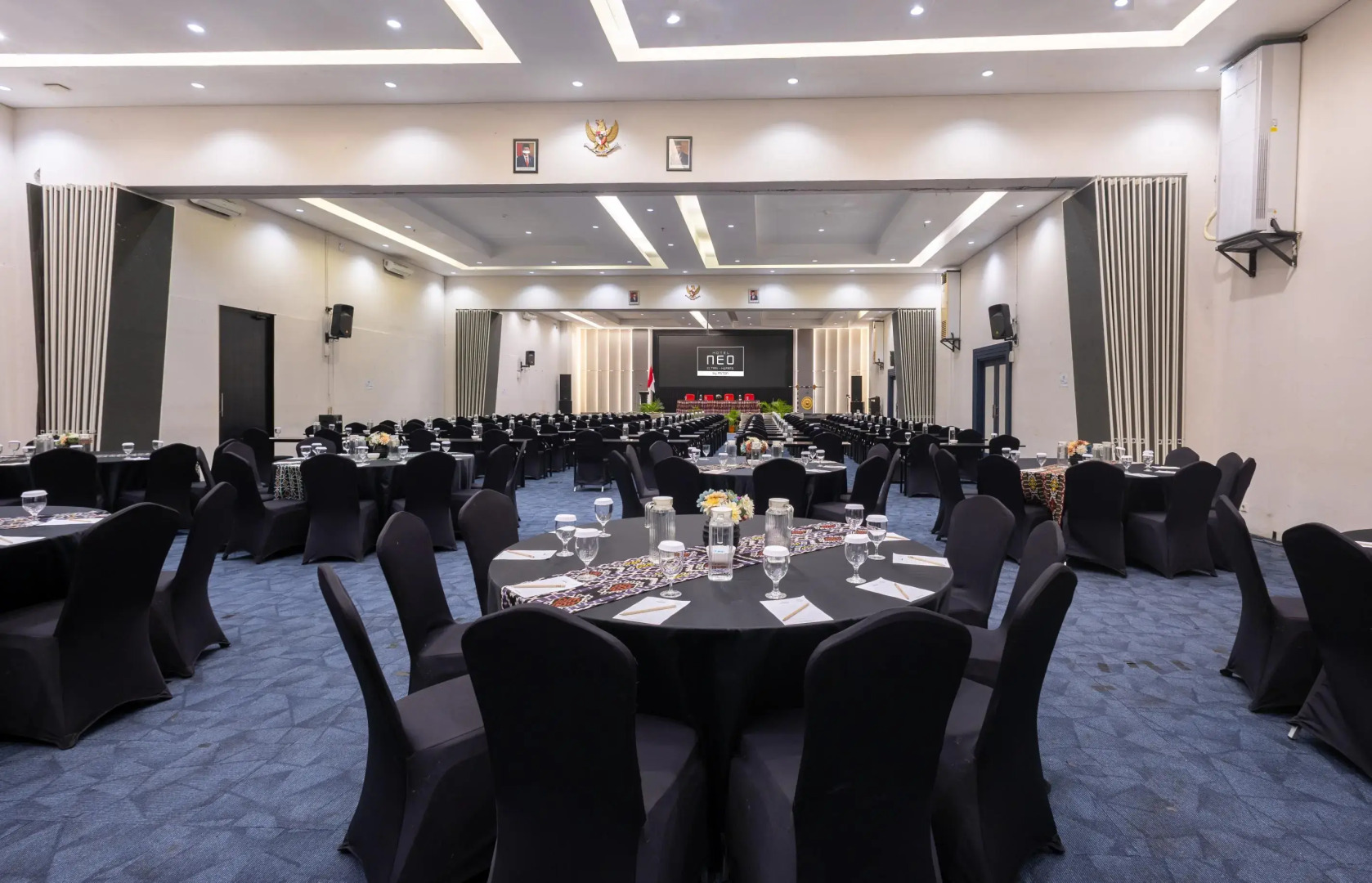 Отель NEO Eltari, Kupang