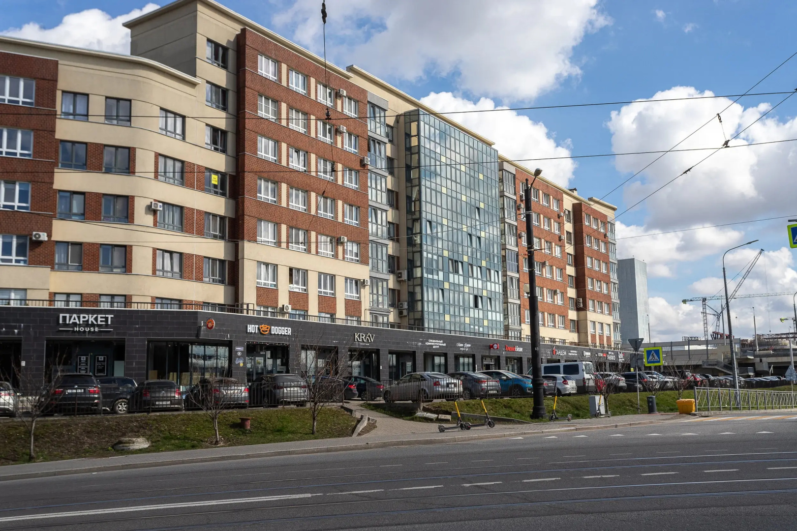 Квартира класса люкс у реки в центре Рыбной деревни, остров Канта в Калининграде