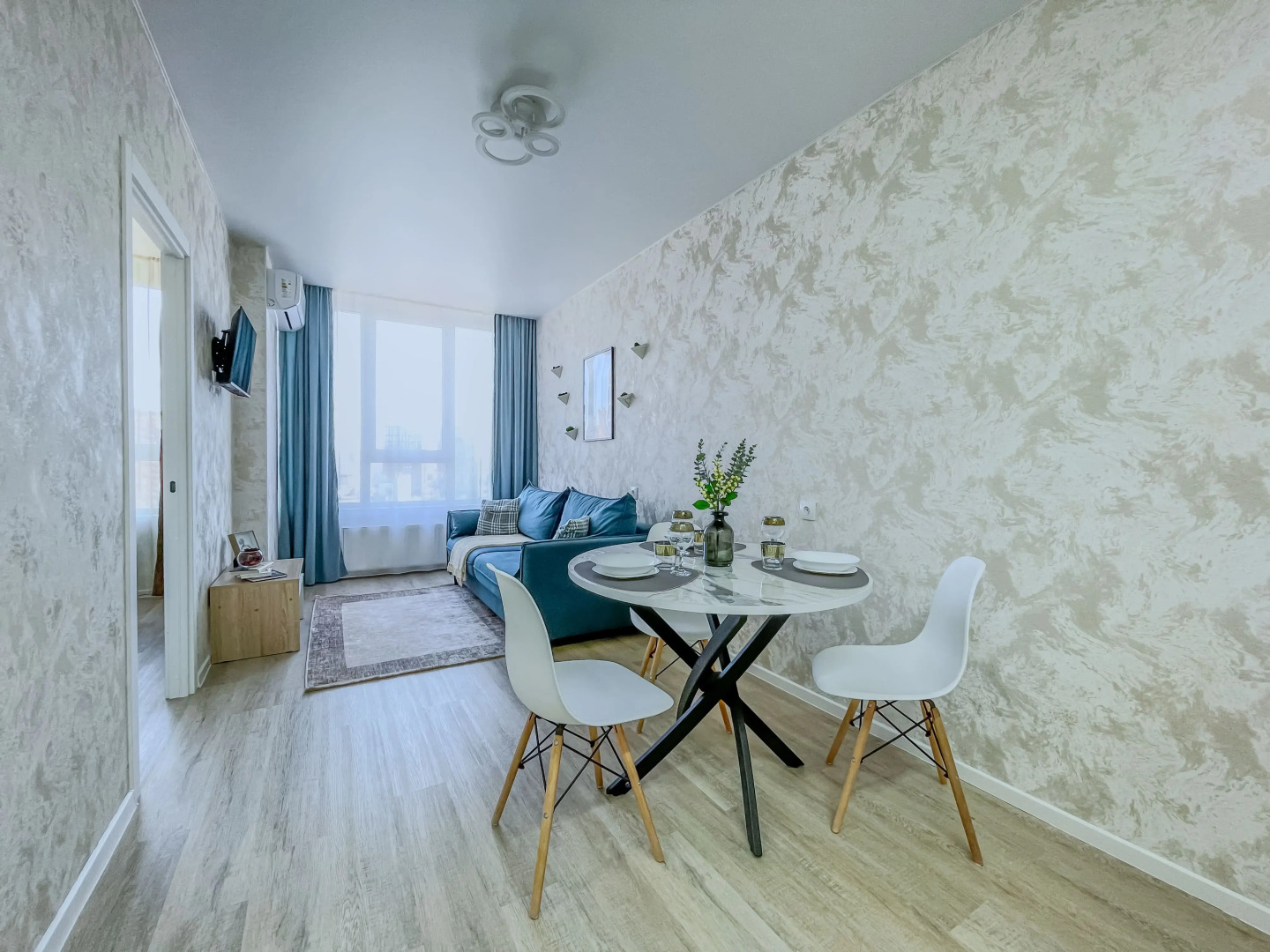 Квартира Green FOX двухкомнатная в элитном ЖК Атмосфера