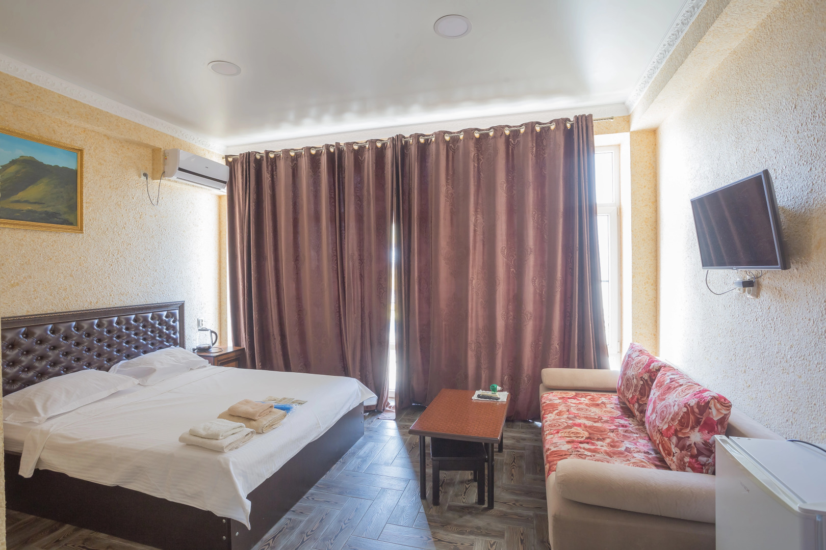 Отель Океан