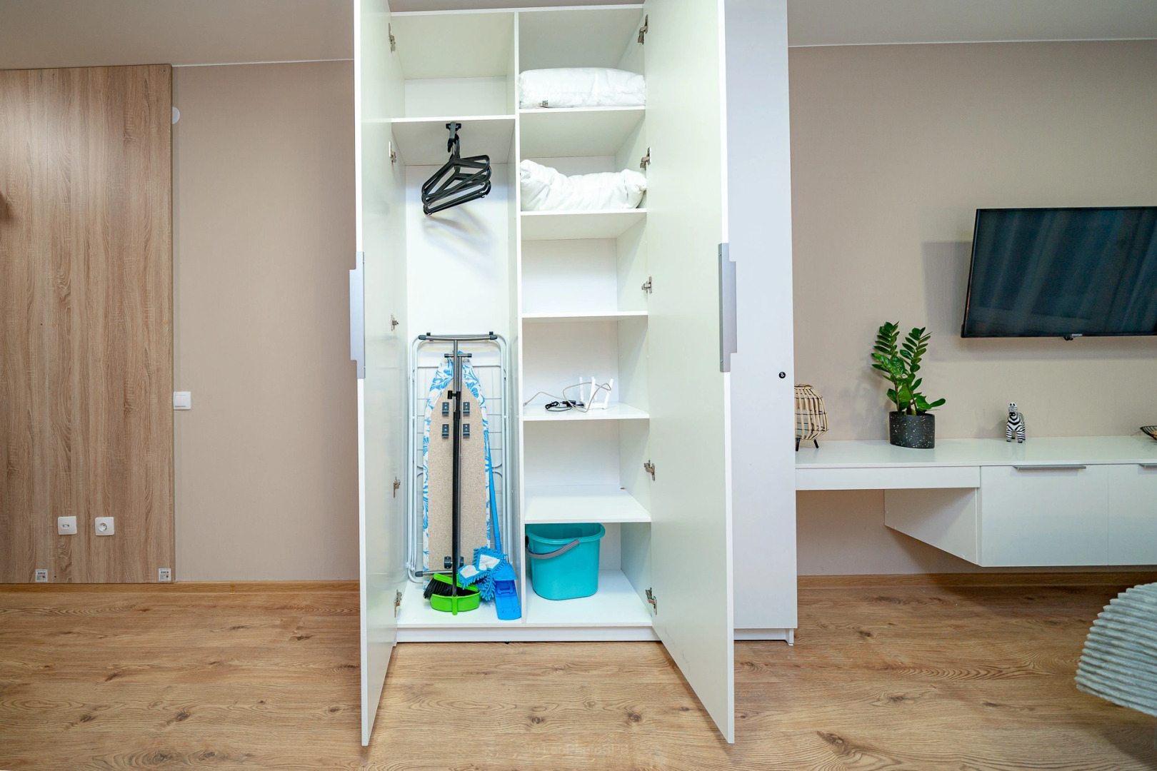 Квартира у метро Парнас 706