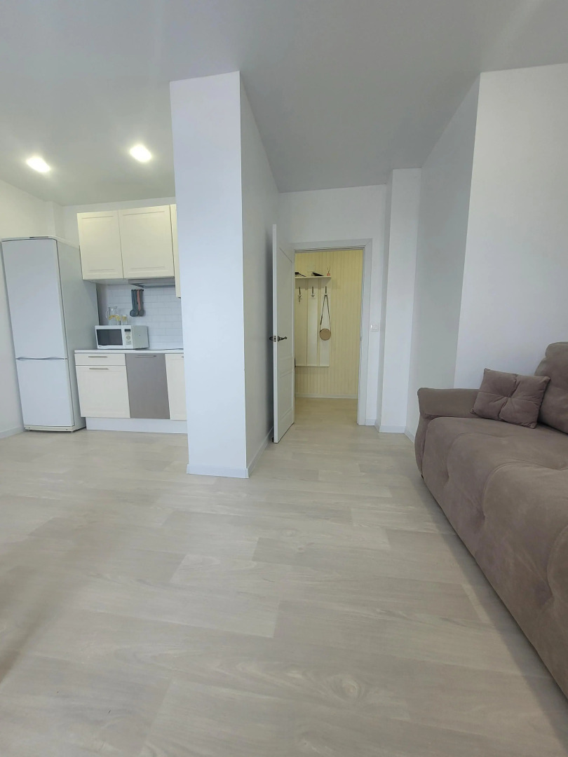 Квартира трехкомнатные Be Home на Седова