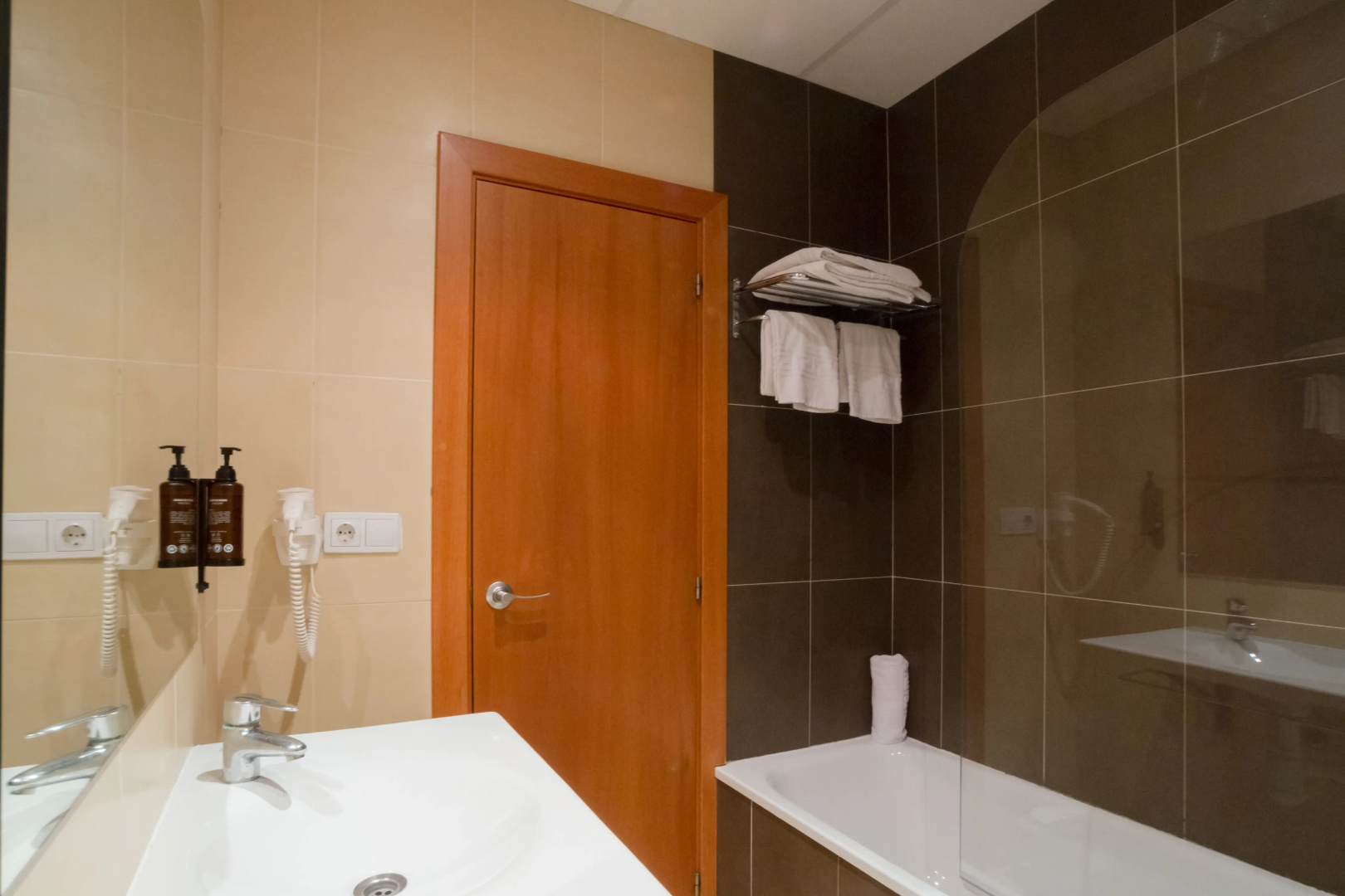 Отель Ibersol Playa Dorada