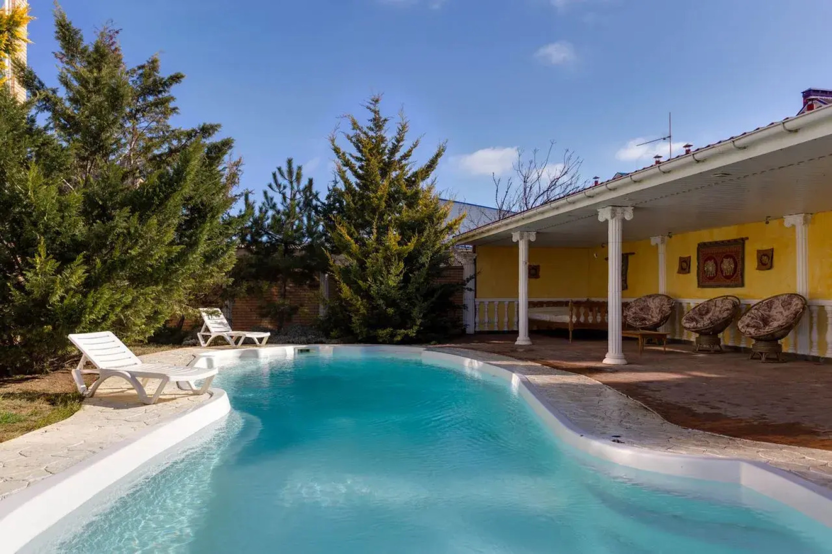 Вилла Аврора