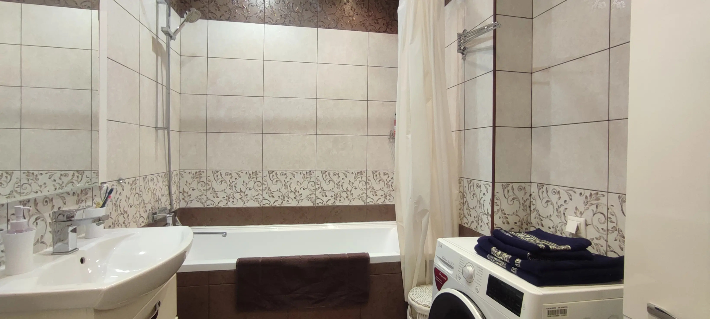 Апартаменты White Lodging на Колпакова 31