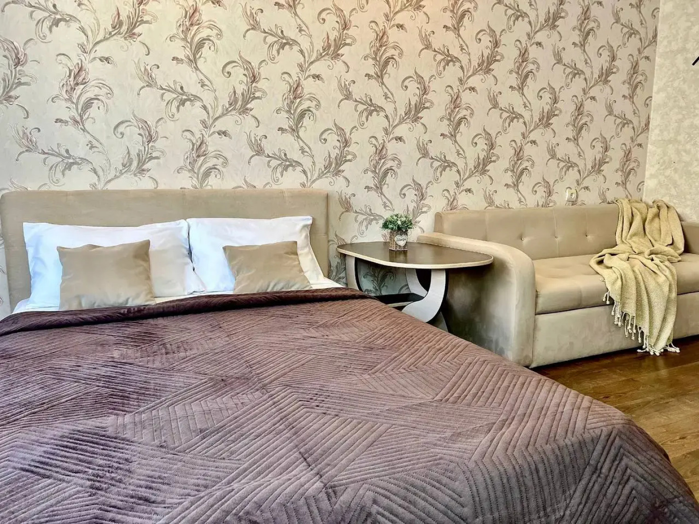 Апартаменты Просторные GALAAPART в тихом месте