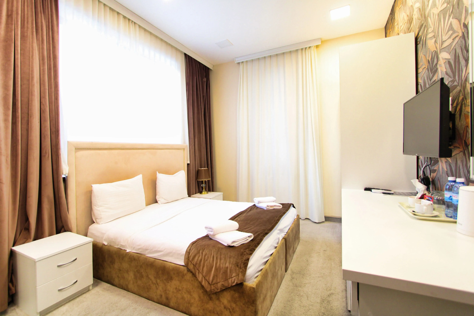 Отель Sunday Boutique