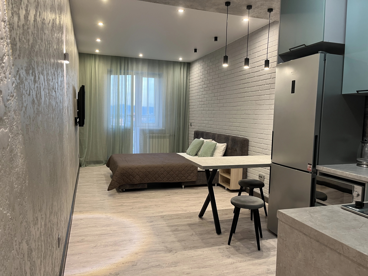 Квартира на Ленинградской 10