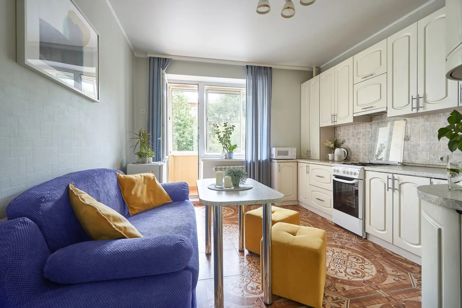 Квартира Тихий Уголок на Маяковского 45 кв. м. Всё Рядом Идеальное Расположение