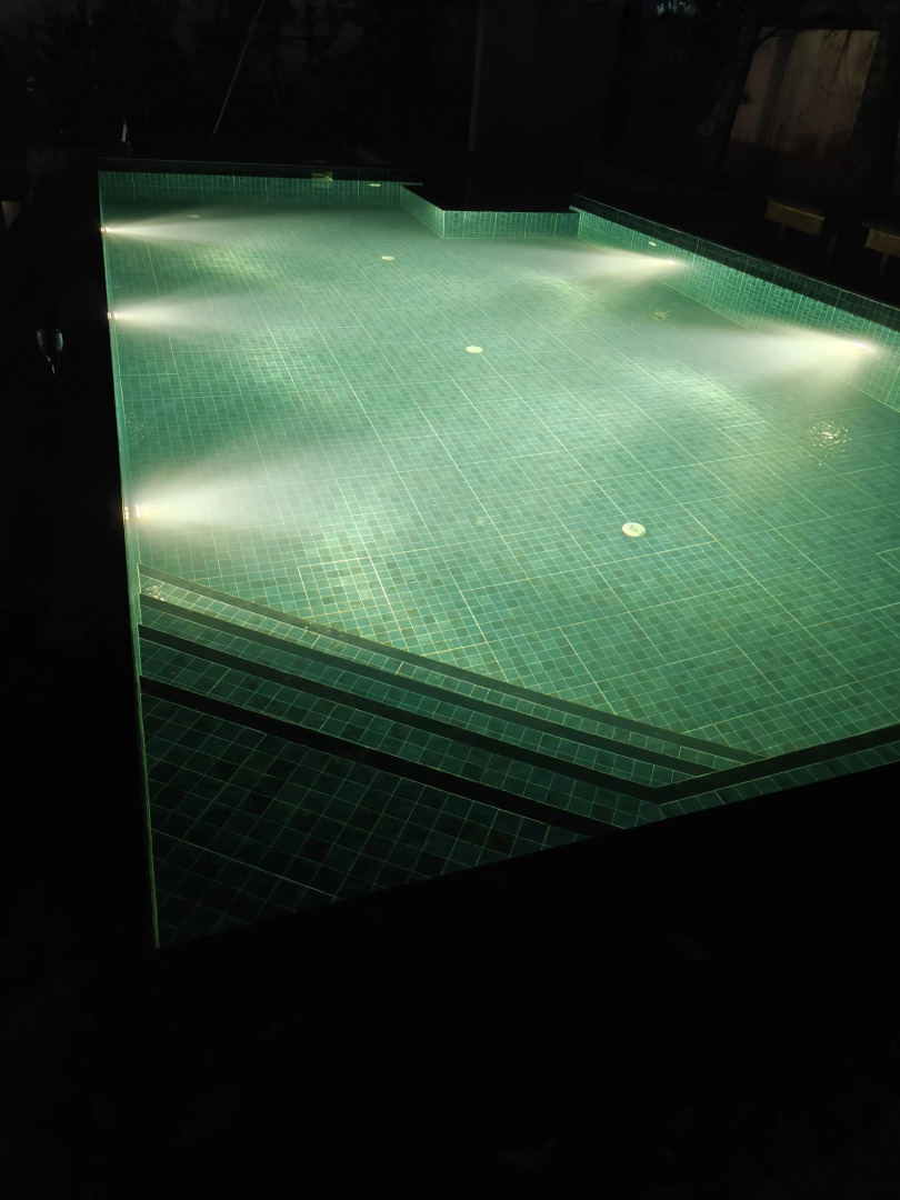 Бунгало SOLS Backyard