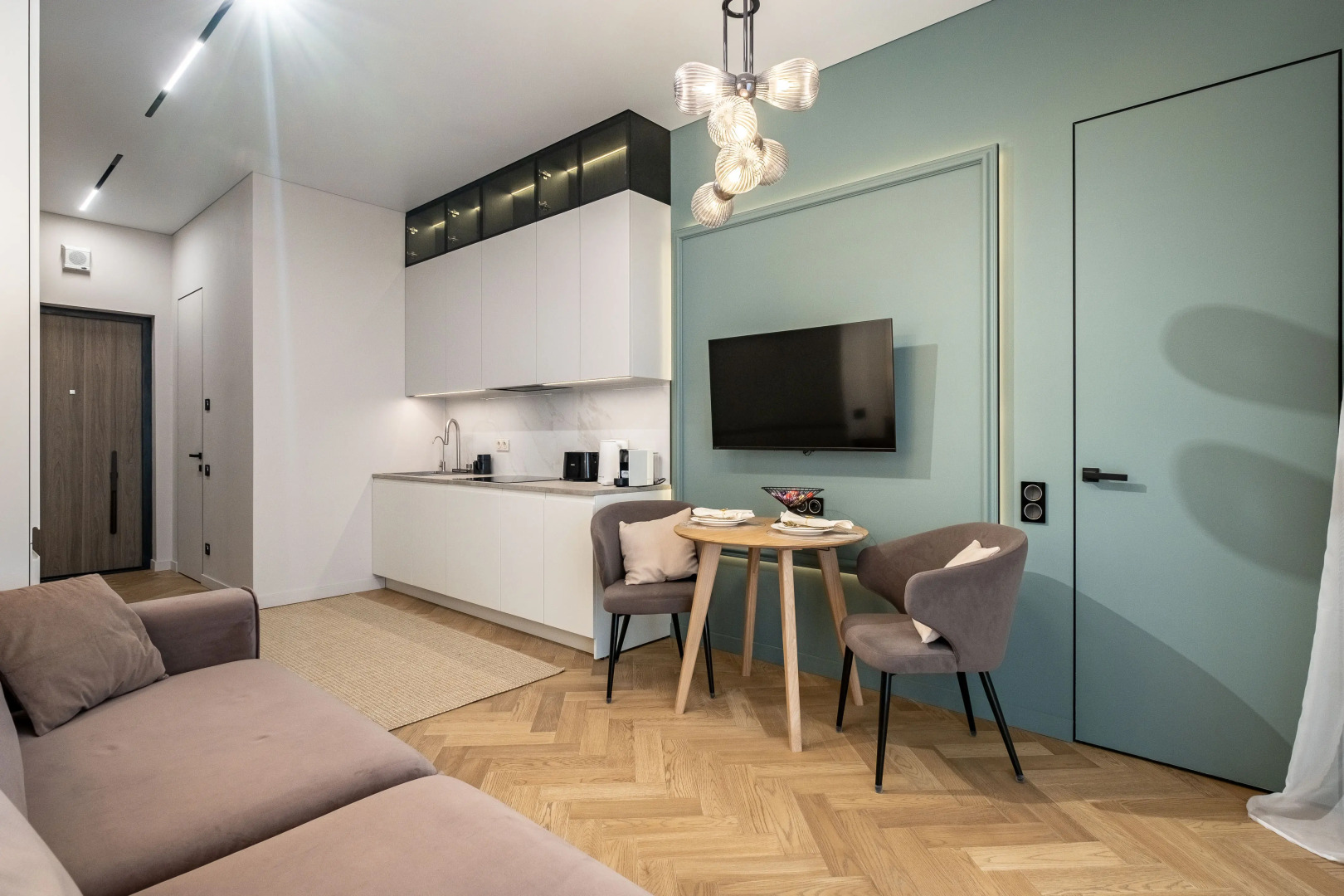 Квартира Энитео 597