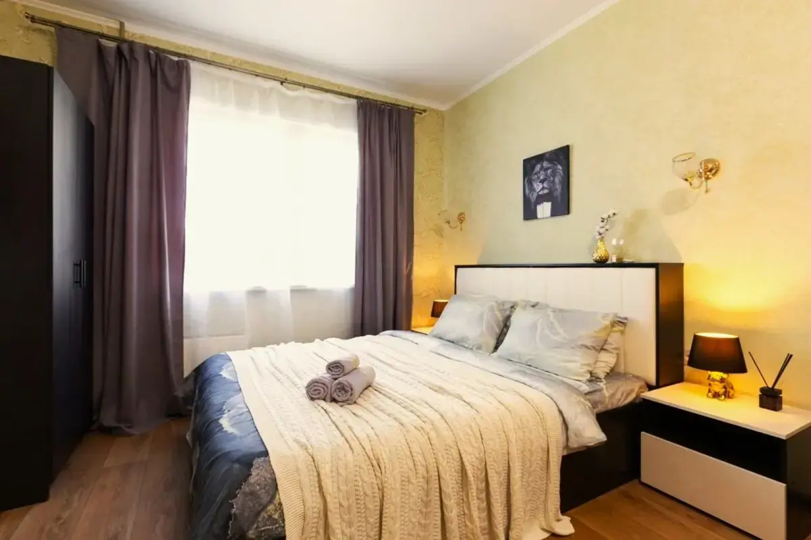 Квартира Life Apartments Трехкомнатная