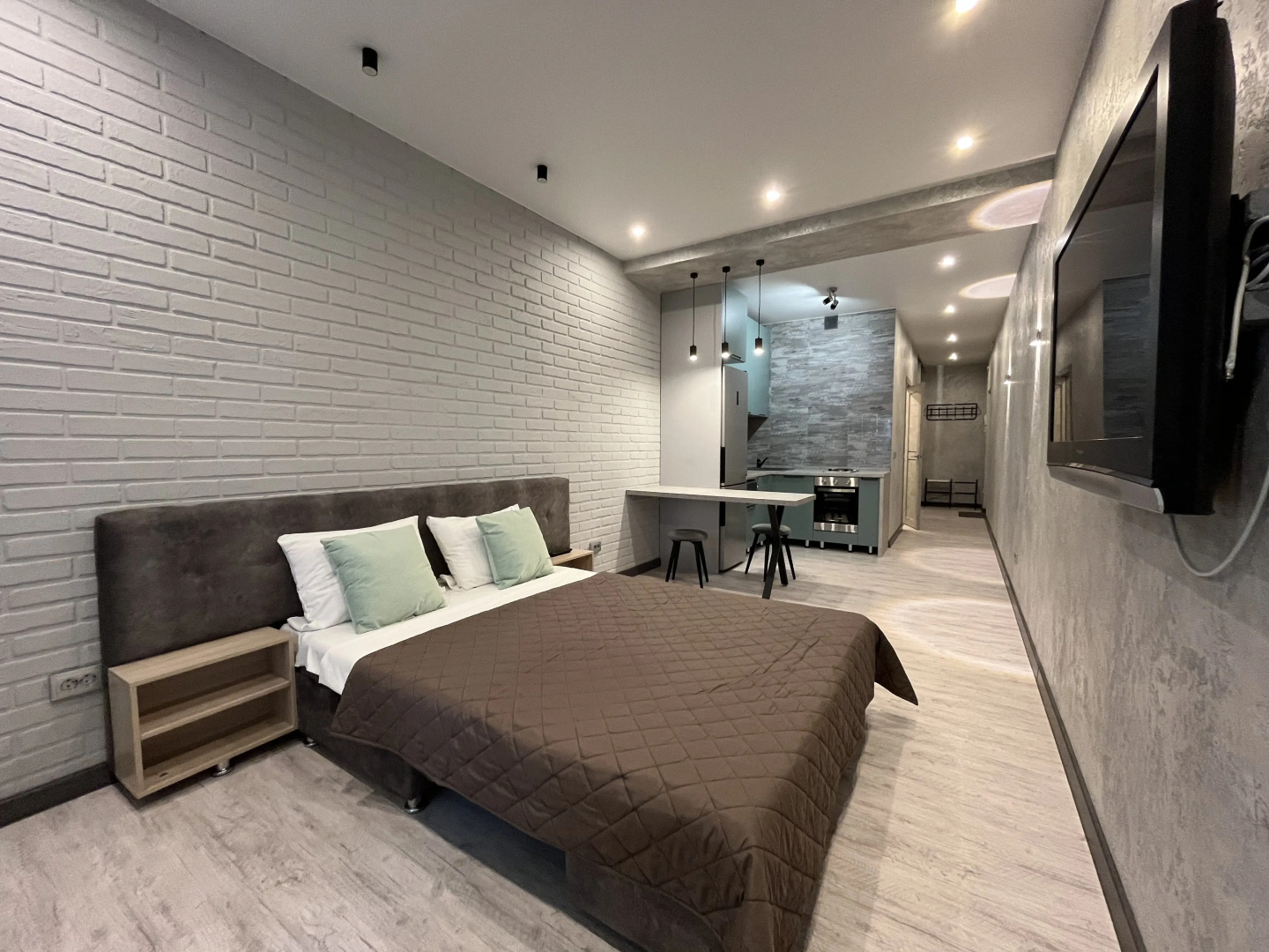 Квартира на Ленинградской 10