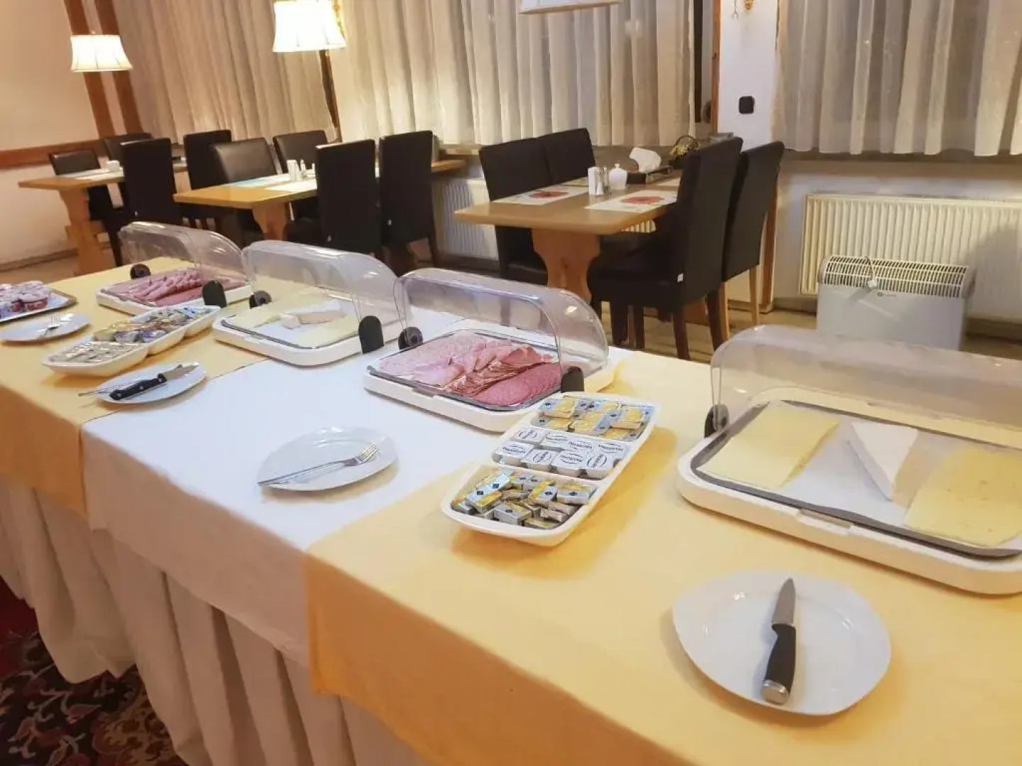 Отель Hafez Bad Salzuflen