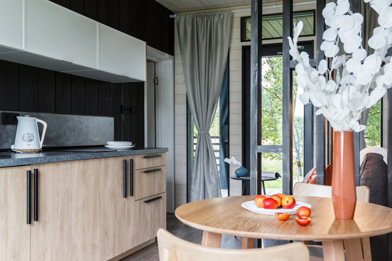 Частный Дом Уютный с Панорамным Видом от Sheluha House