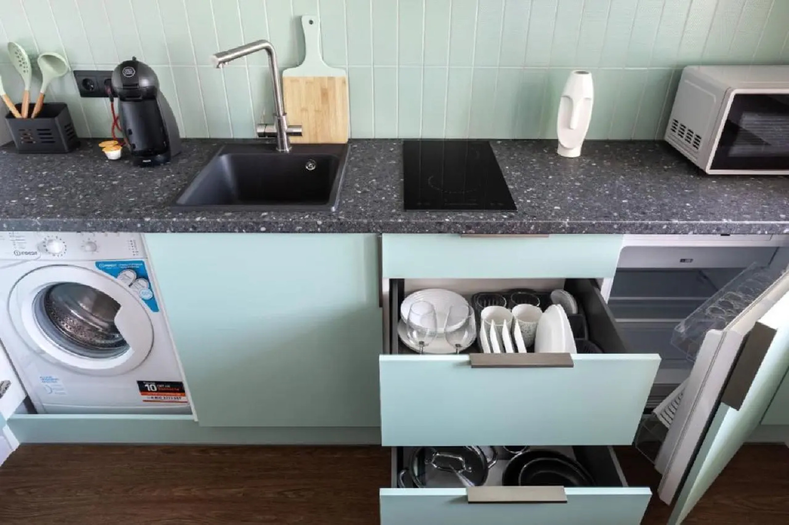 Апартаменты на Эпроновской 15