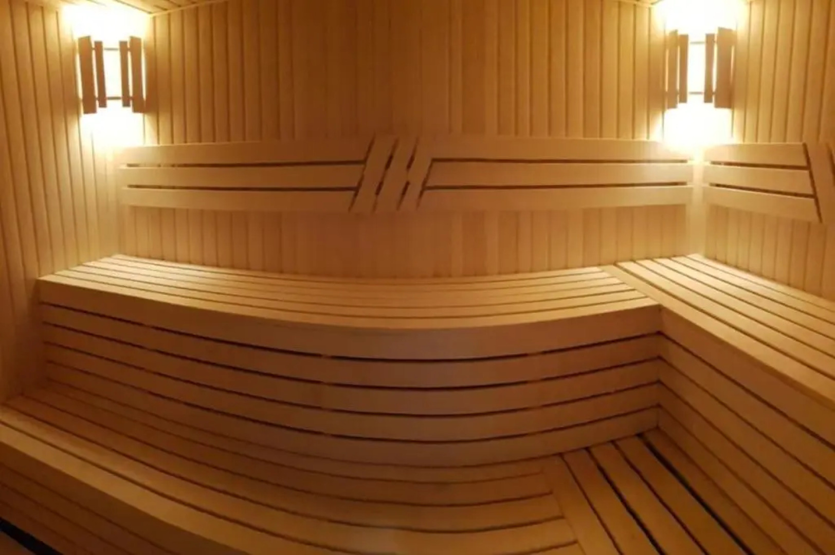 Отель Чёрный Слон