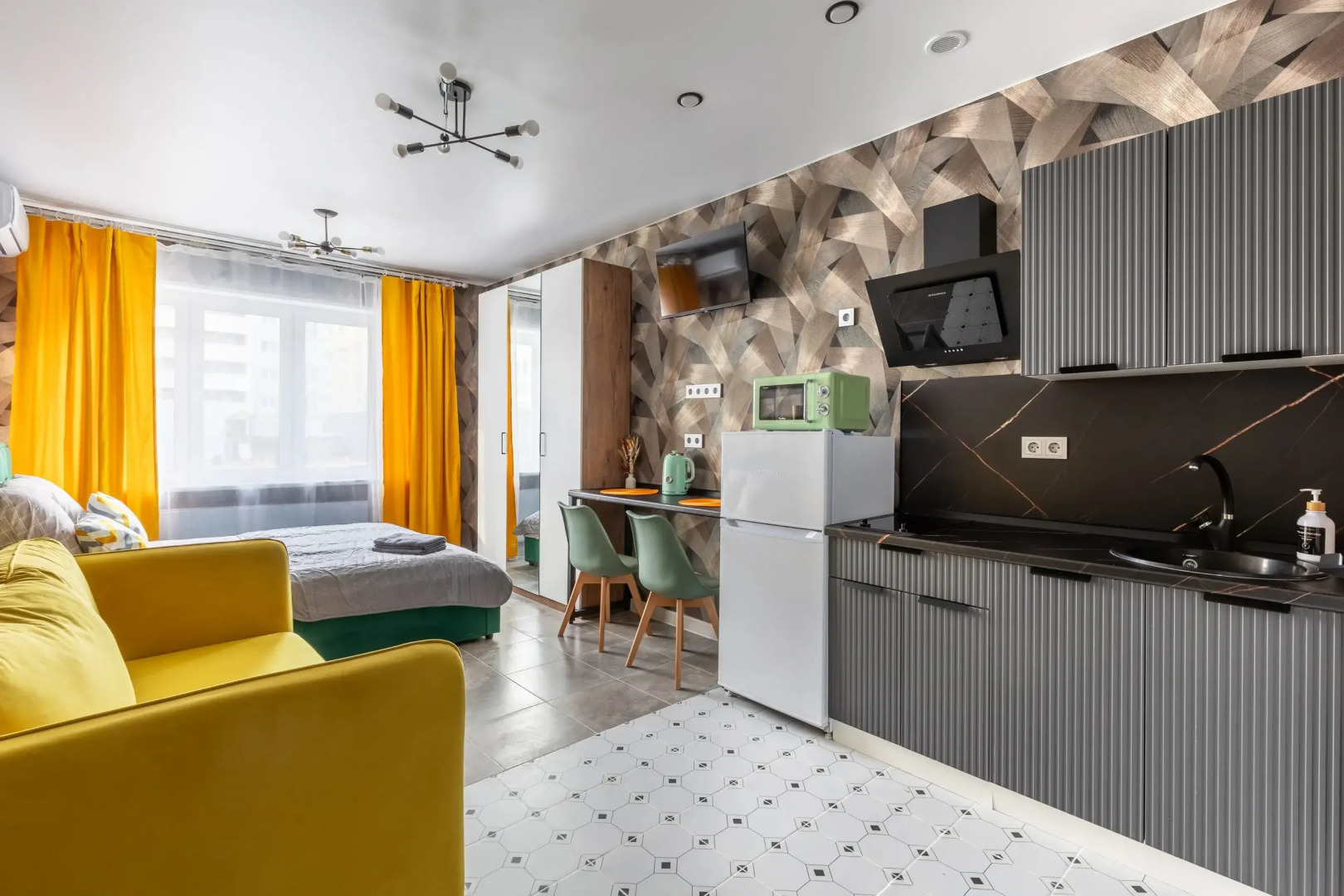 Апартаменты около больницы Семашко и VISUS1 от Уют и Комфорт Нн