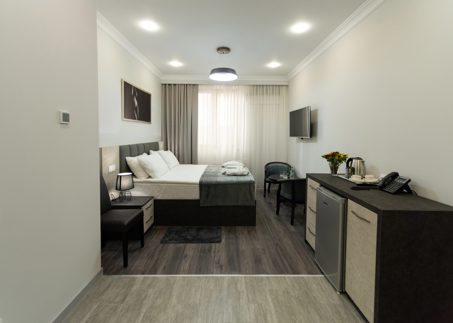 Отель Downtown Suites Hotel Yerevan