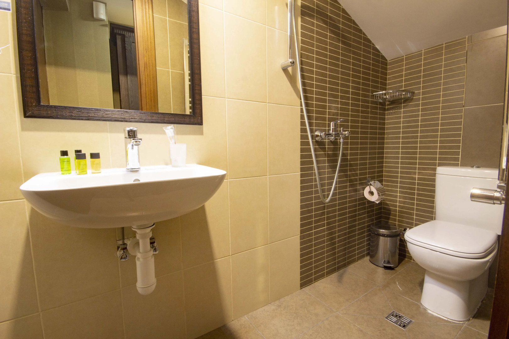 Отель Sota Metekhi