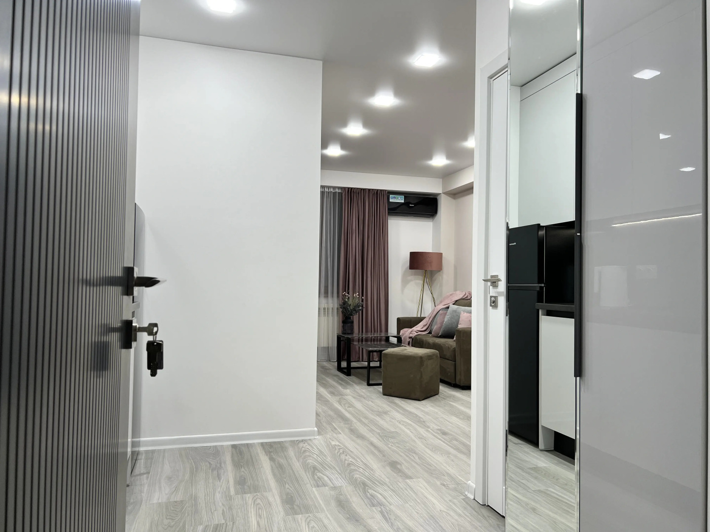 Апартаменты Modern city center Saryan str