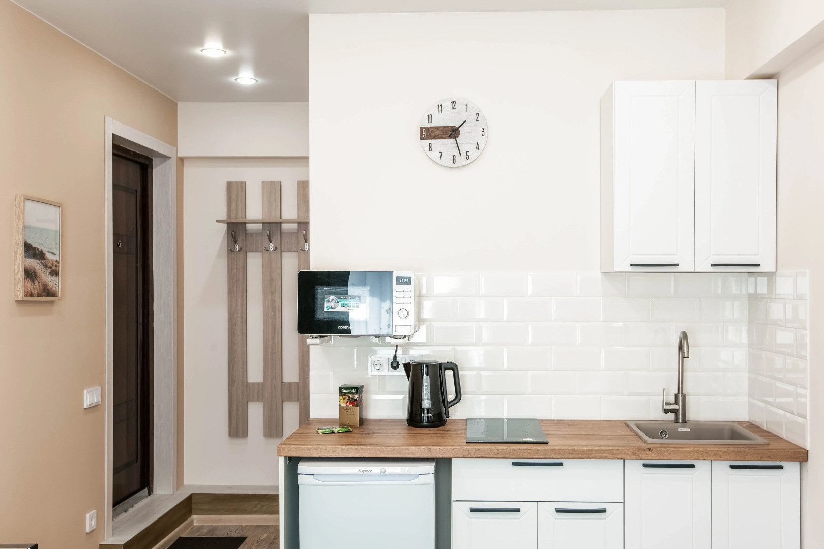 Апартаменты Изумруд возле Аэропорта