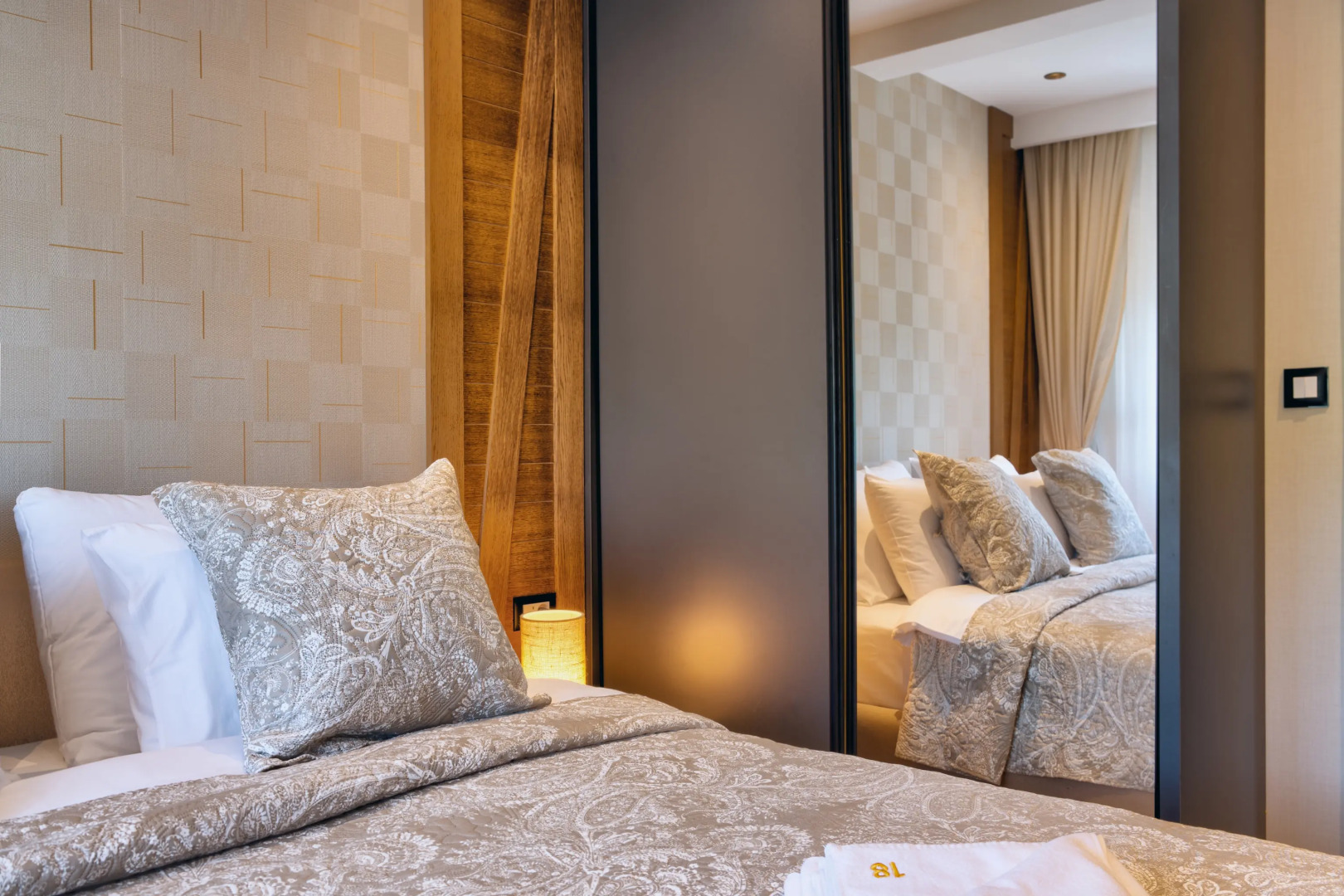 Апартаменты Modern Mountain CENTRAL 18 + garage