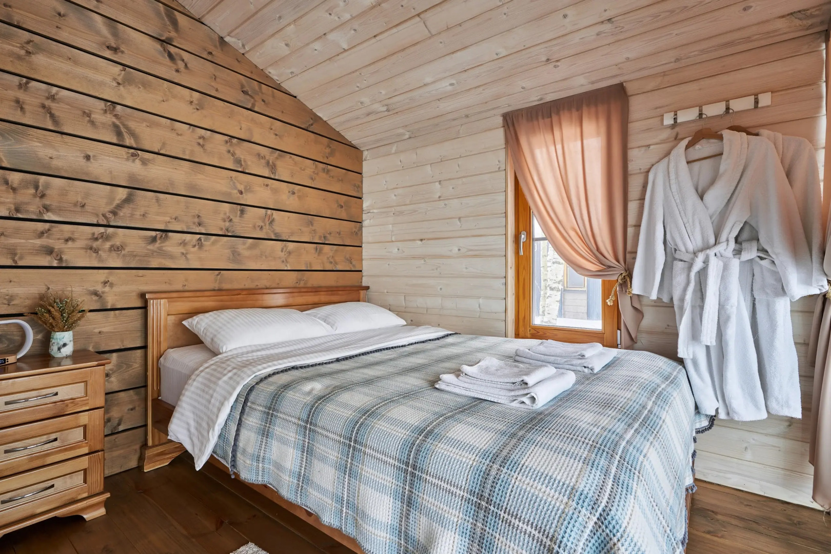 Эко-отель Панорама (на территории парка Междуречье)