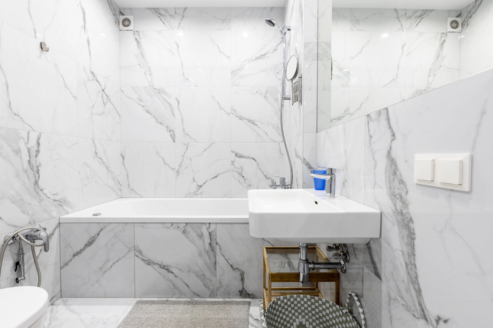 Апартаменты с Скрыганова 2б-20