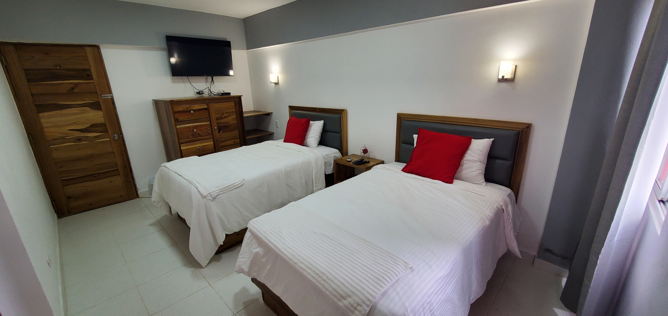 Отель Boca Grande Suites