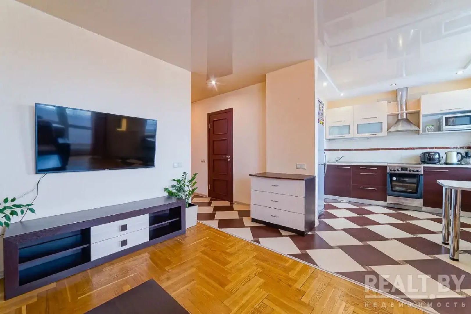 Апартаменты Щикарная квартира в центре Минска с видом на город