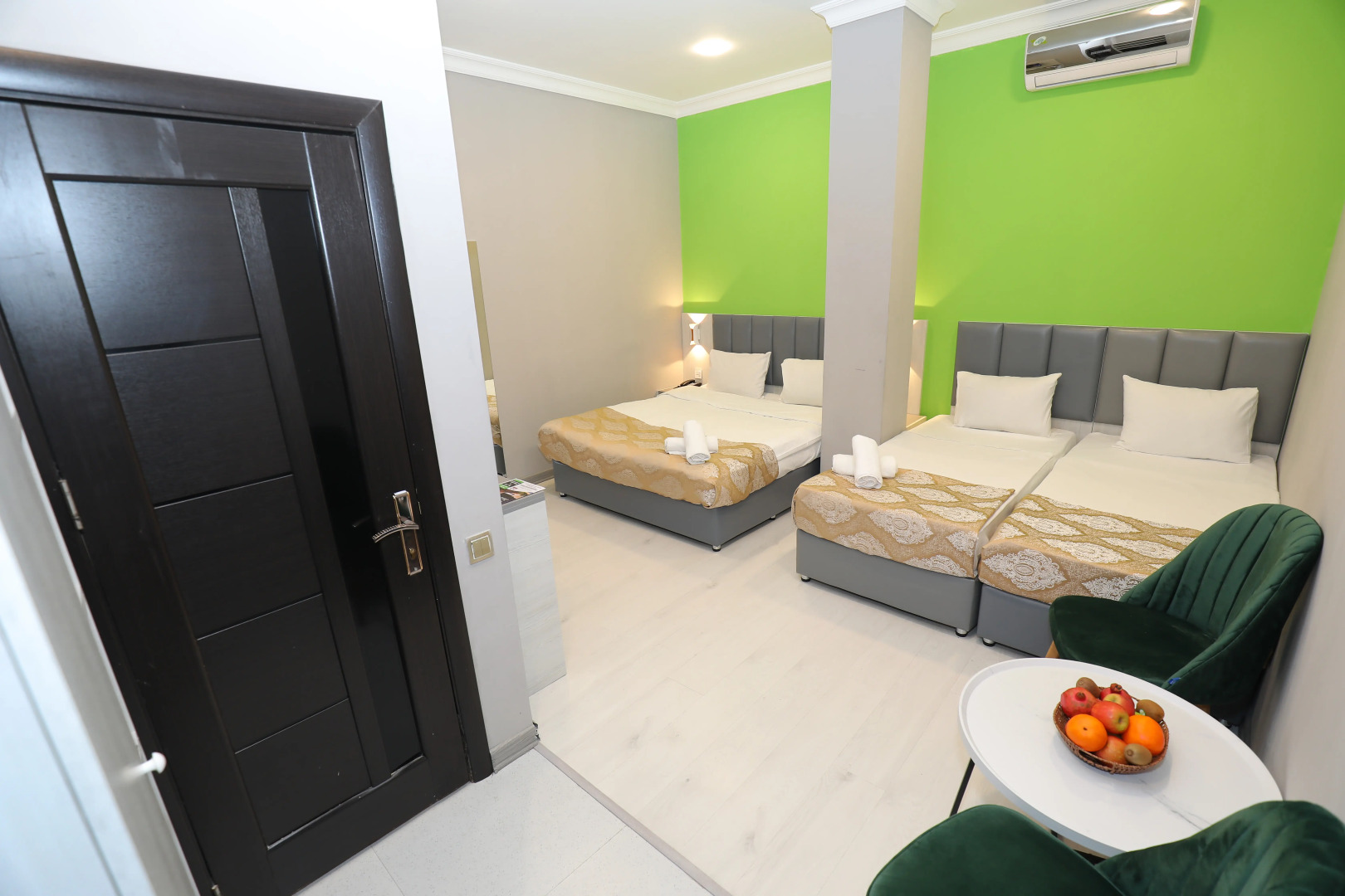 Отель İstanbul Gold Hotel