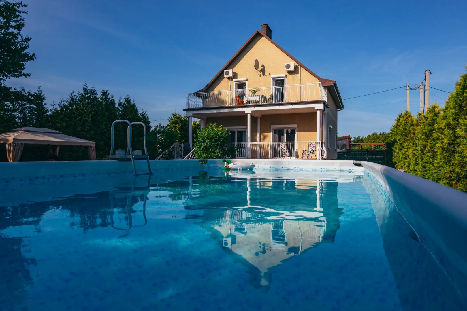 Частный дом Янтарная Ривьера