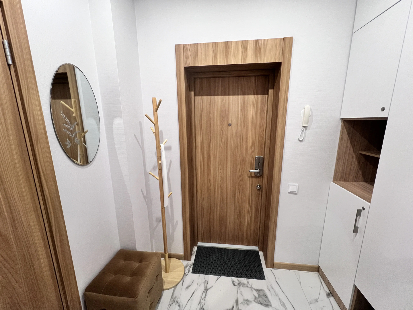 Апартаменты Семейная студия на 3 человека с видом на залив и лес 101