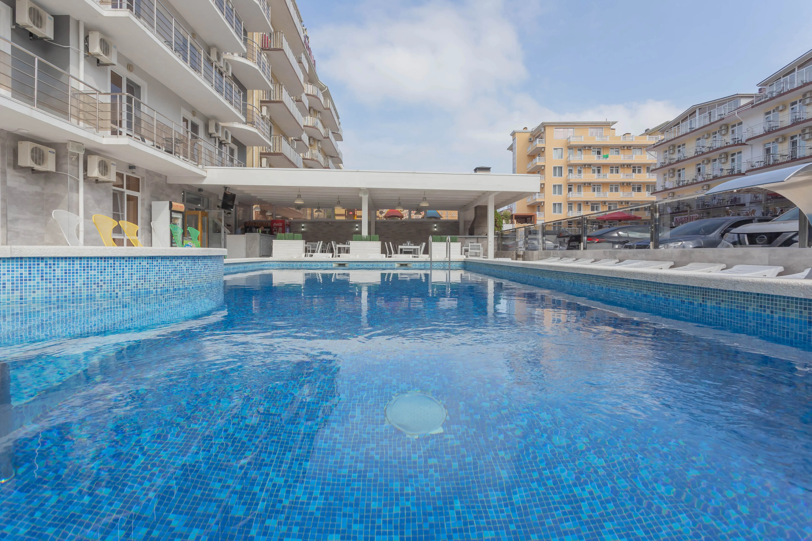 Отель Элефтерия