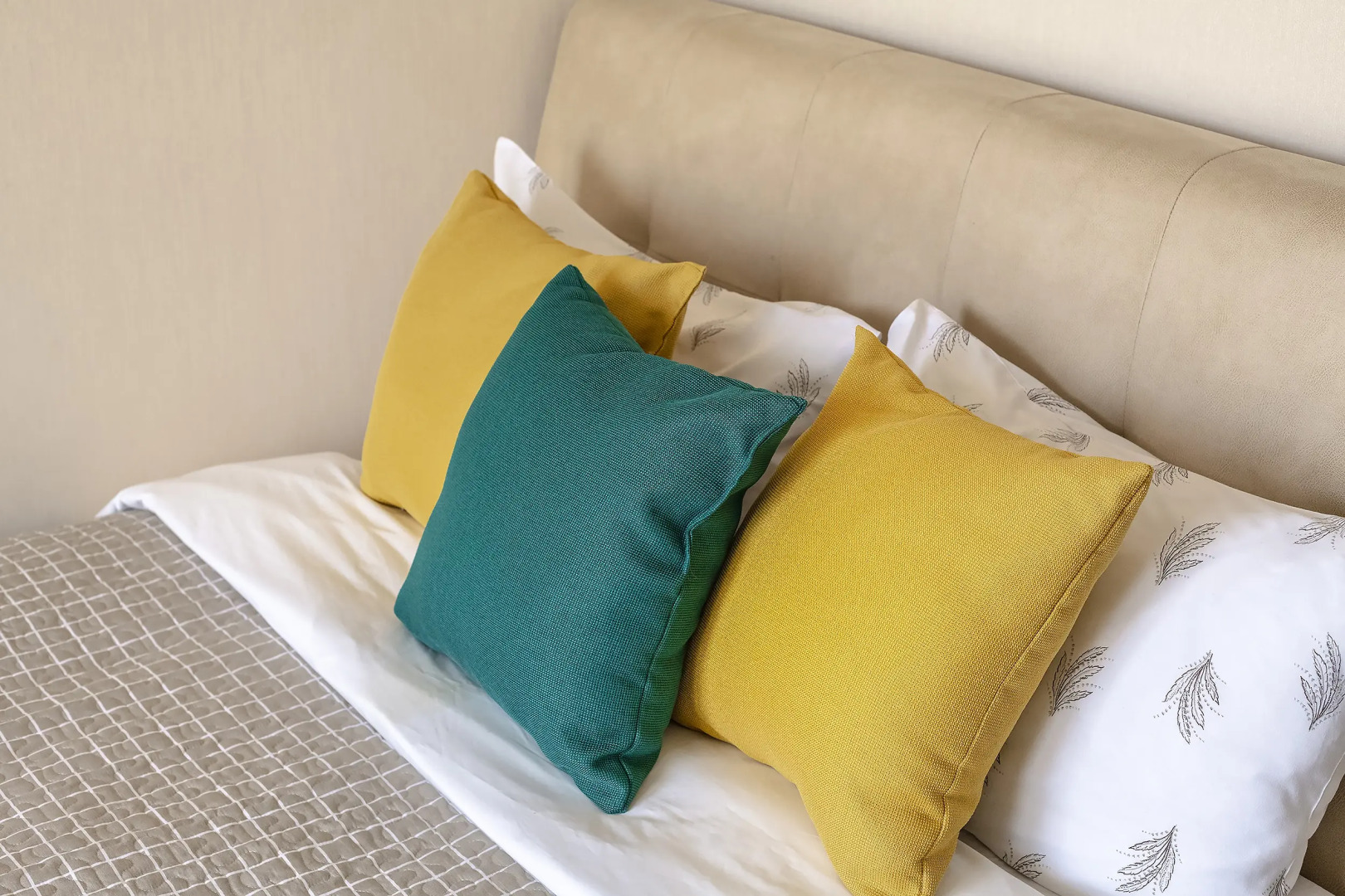 Апартаменты TopHouse на Можжевеловой 18, 2 этаж Двухкомнатные