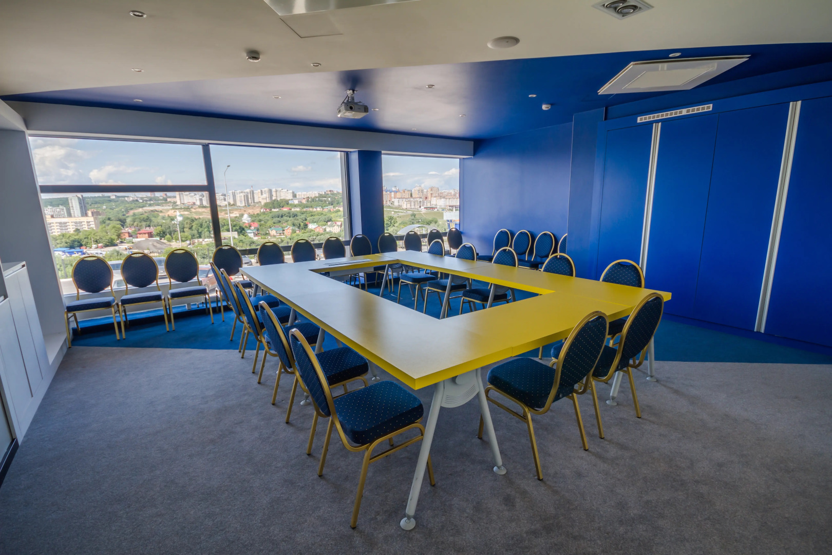 Отель Ibis Cheboksary Center