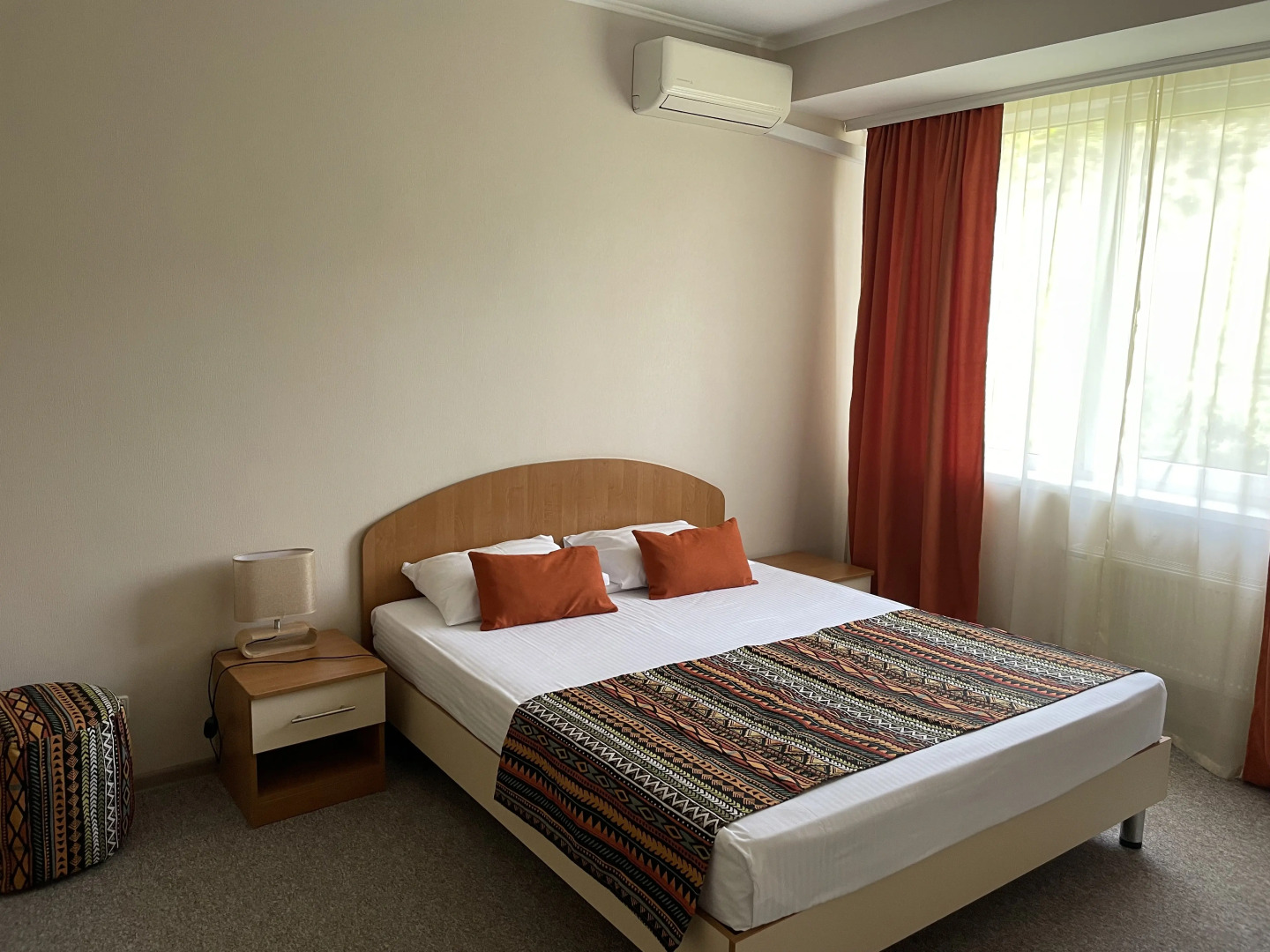 Отель Аквани