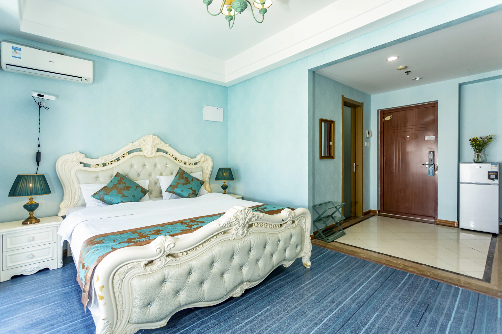 Отель Hong Xiyuan Apartment Hotel Wada Plaza