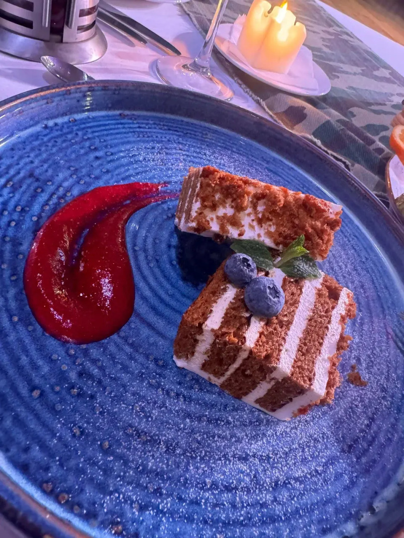 Отель Адмирал