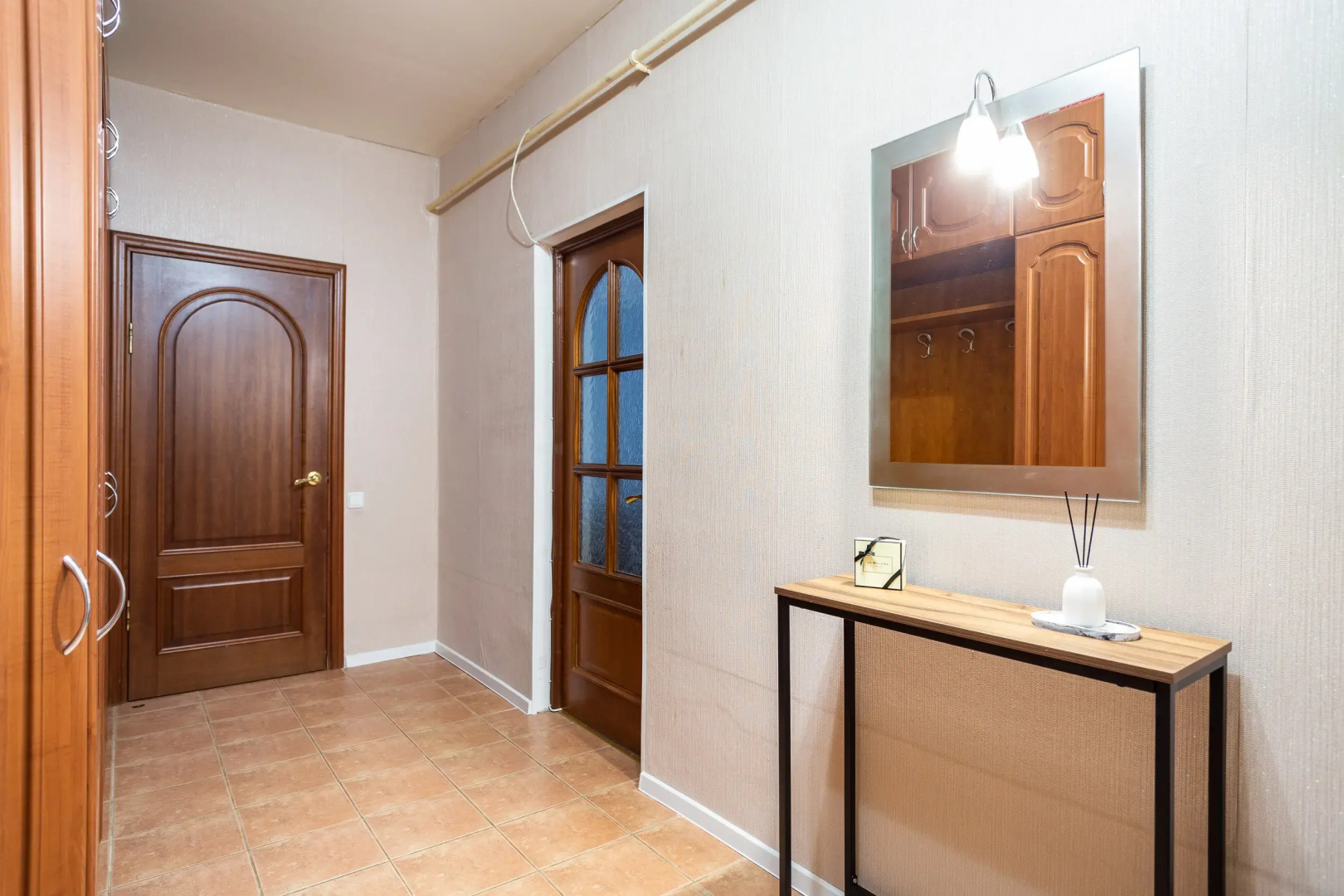 Квартира Улучшенный Апарт на Красной Звезды