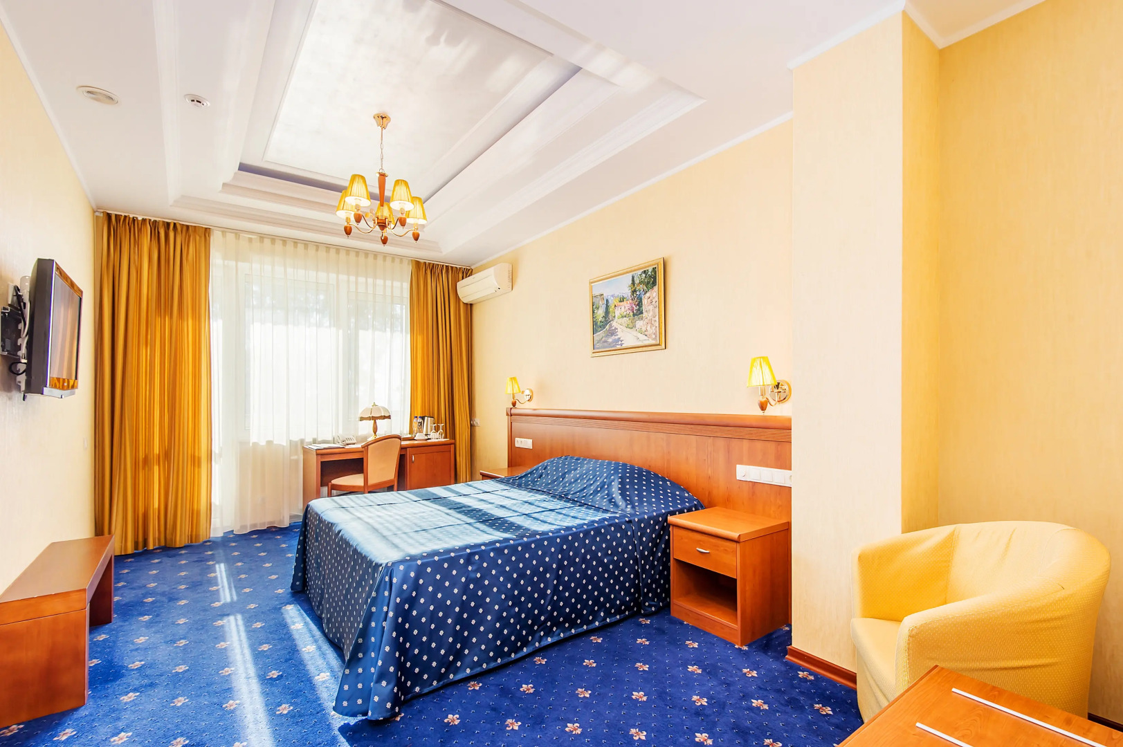 Отель Агора