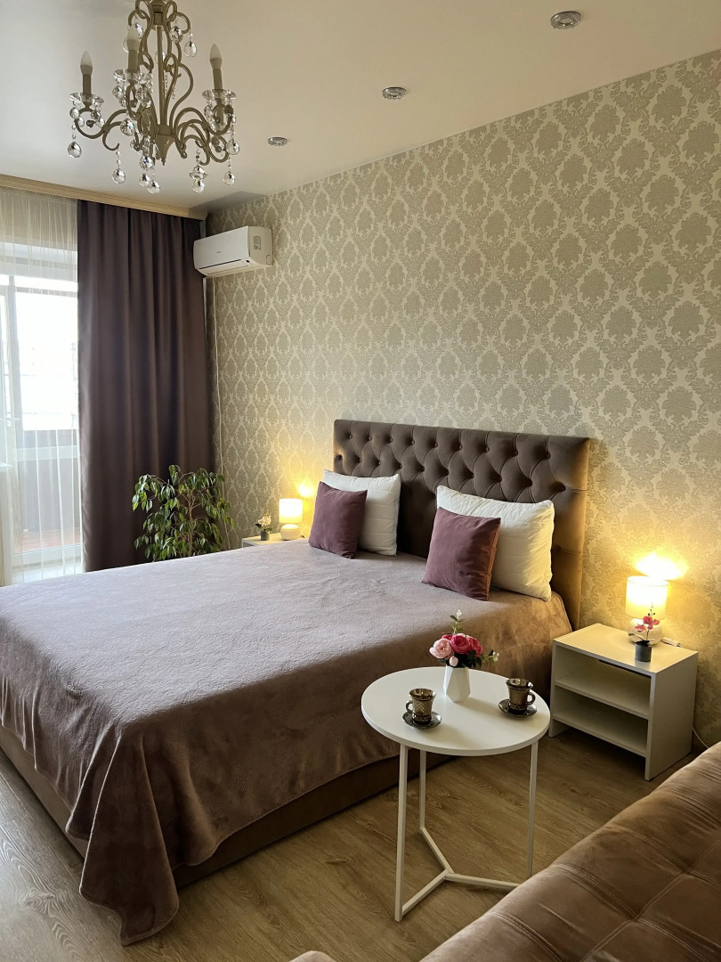 Квартира на Авиаторов 10